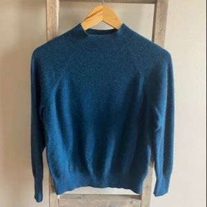 Everlane The Cashmere Crop Mockneck - M